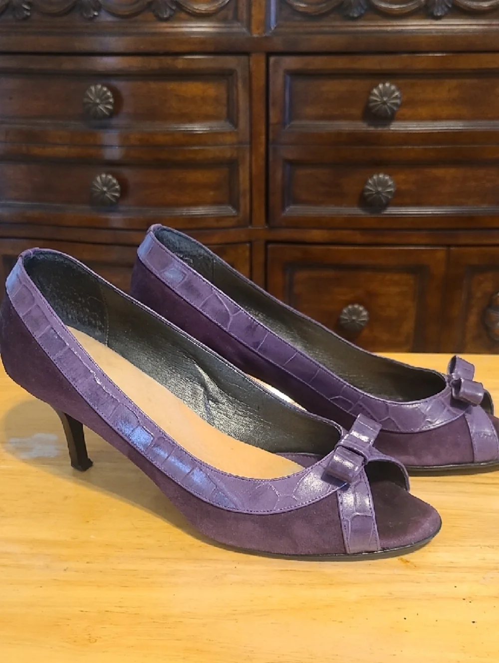 Vintage Casual Corner Women’s Purple Peep-Toe Heels with Bow